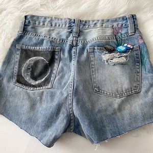 Painted Jean • Distressed High Rise Short